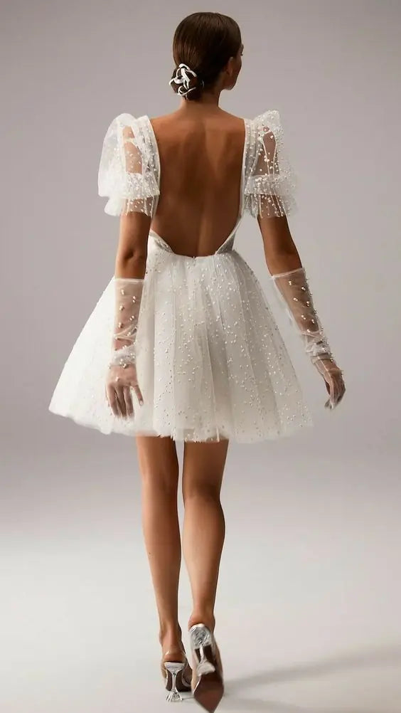 Styling a Petticoat Under a Mini Dress: Adding Volume and Vintage Char Bridal Port Styling a Petticoat Under a Mini Dress: Adding Volume and Vintage Char Bridal Port