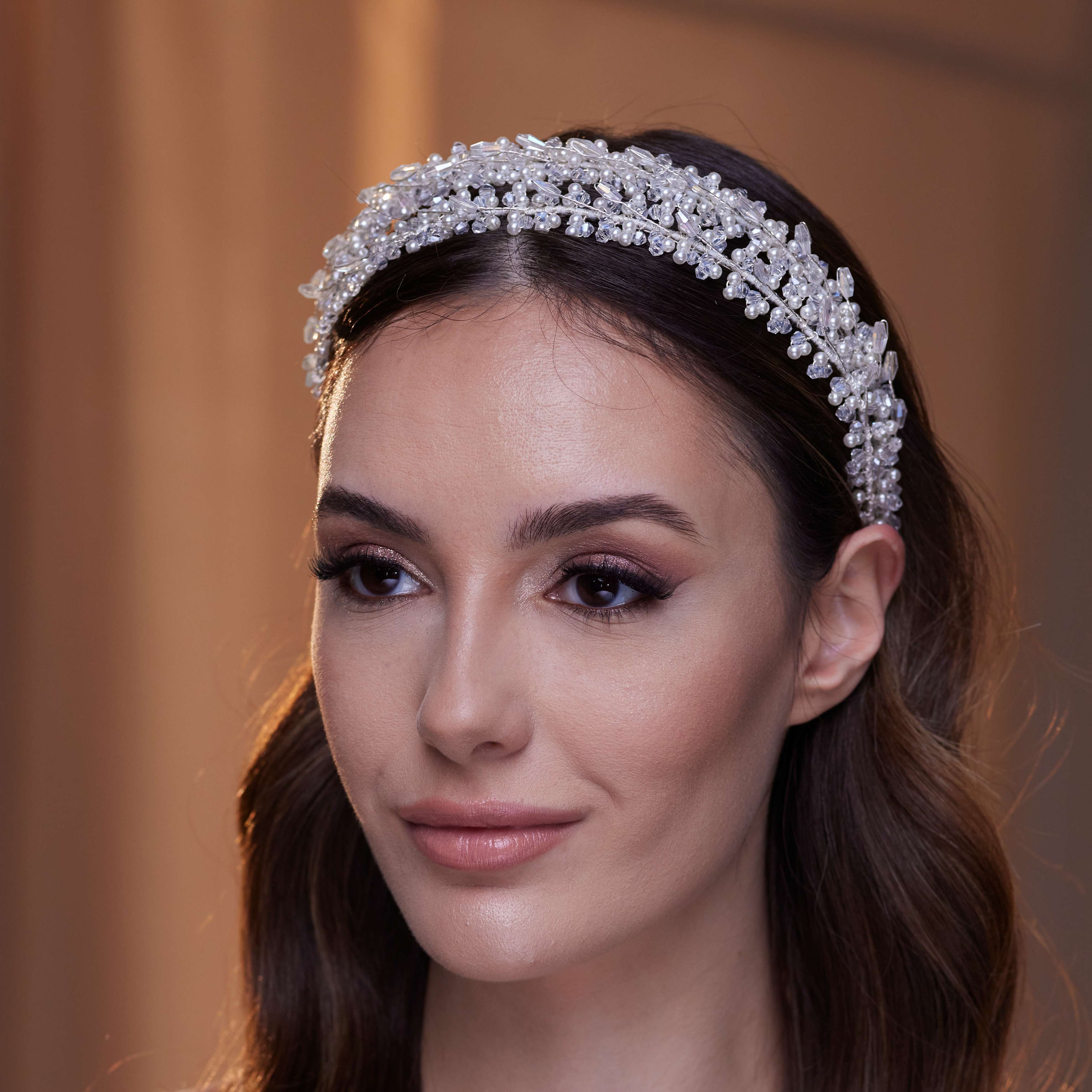 Elegant Crystal Beads and Pearls Hairband