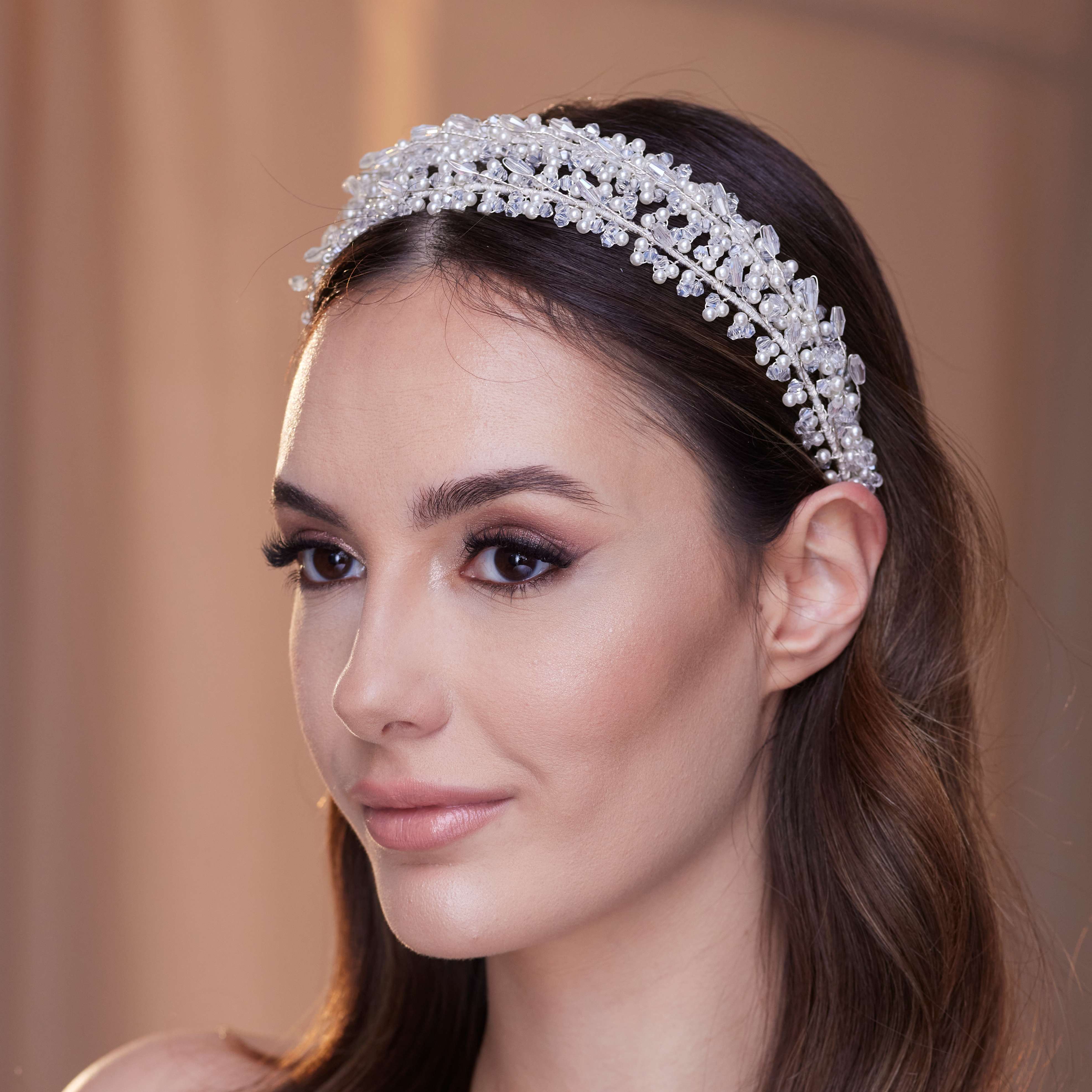 Elegant Crystal Beads and Pearls Hairband