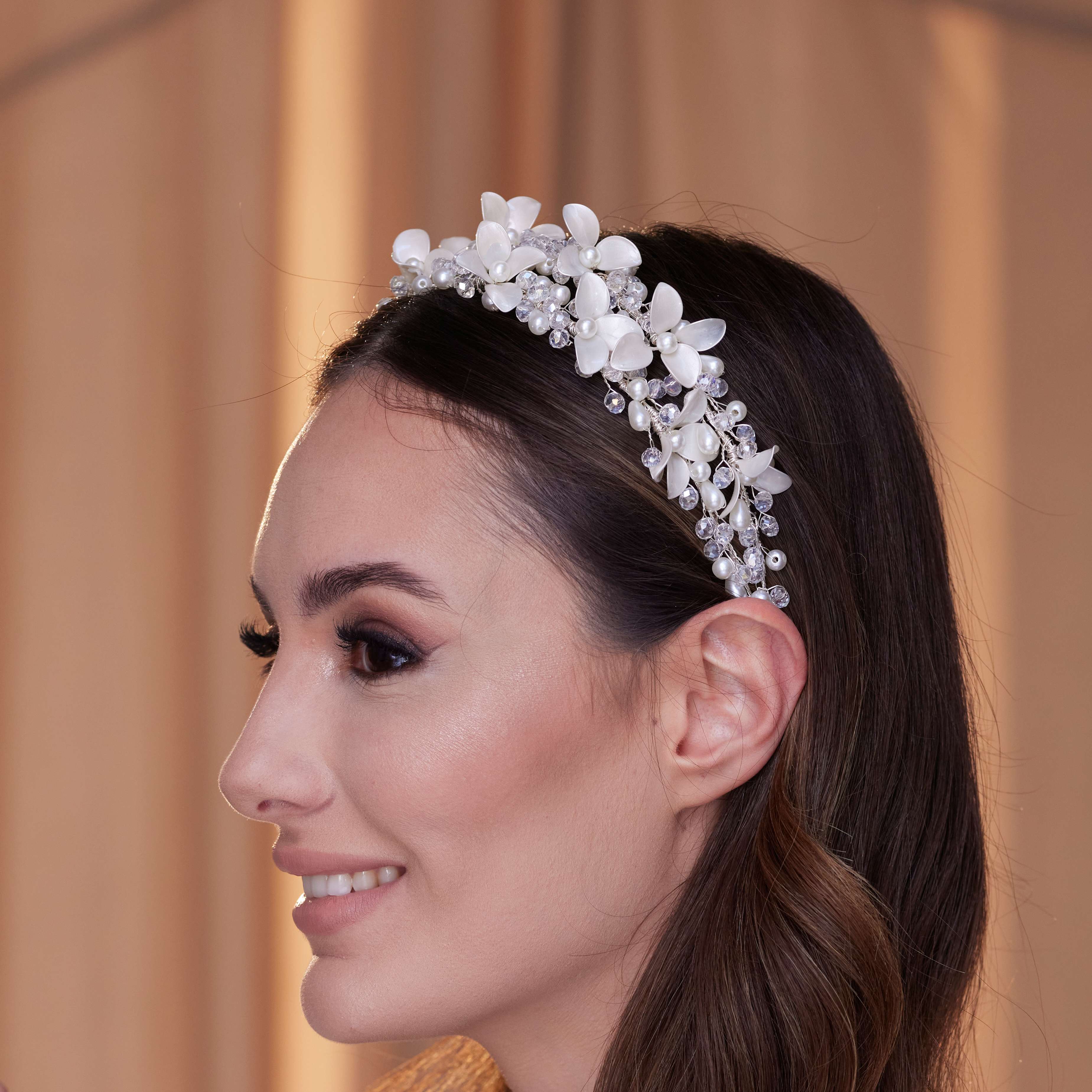 Elegant Crystal Resin Flower Hair Band