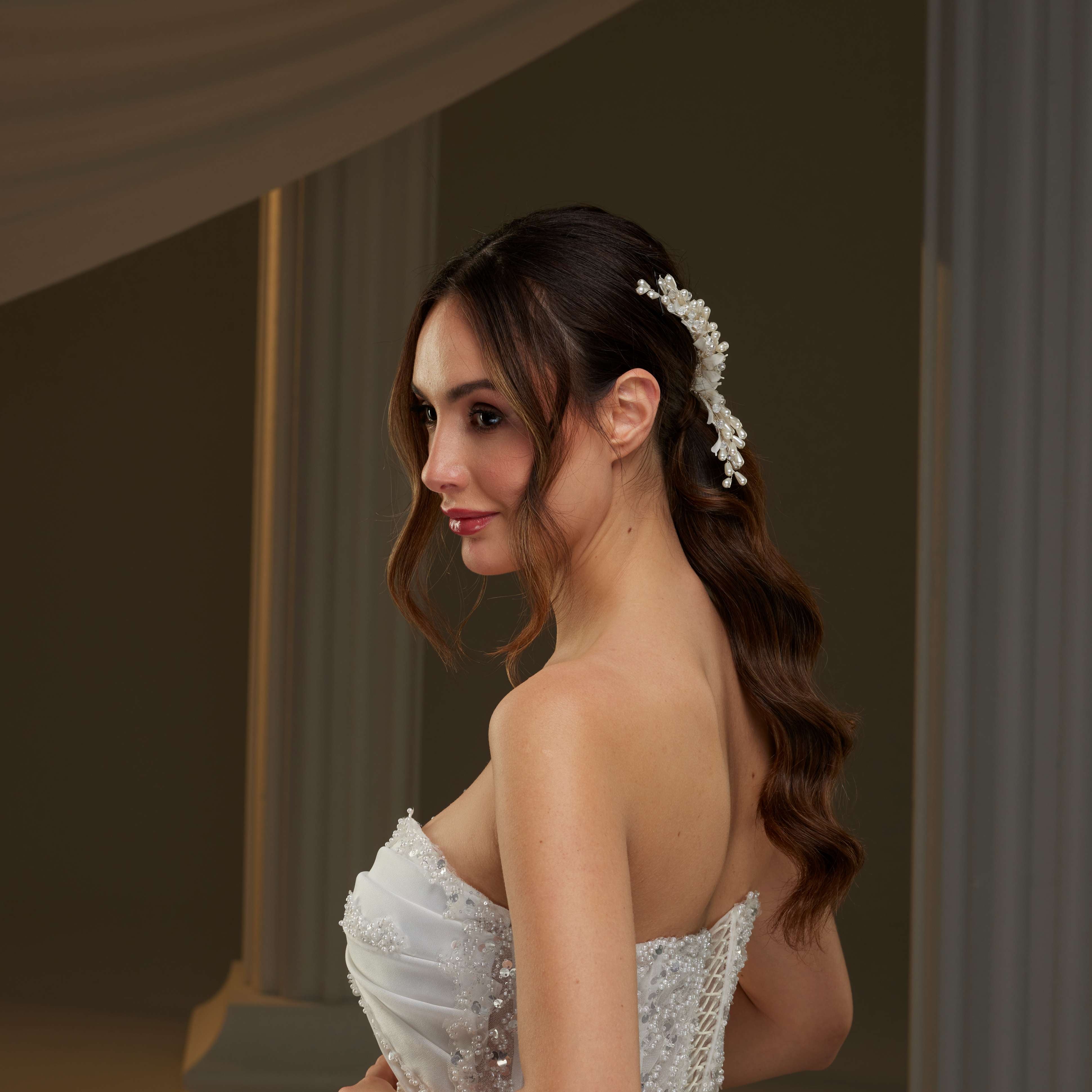 Bridal Hair Vine with Crystal Beads, Pearls, and Leaves