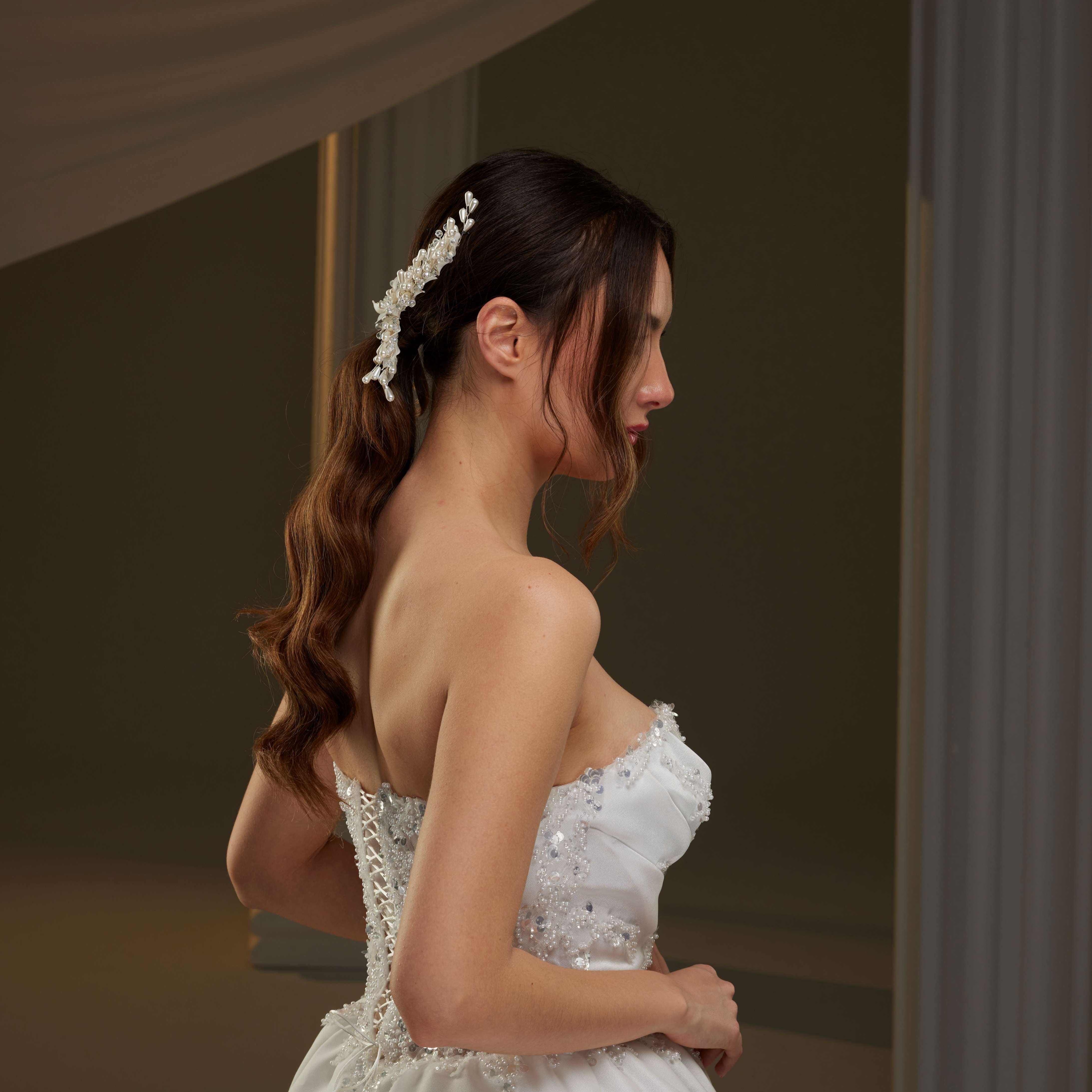 Bridal Hair Vine with Crystal Beads, Pearls, and Leaves