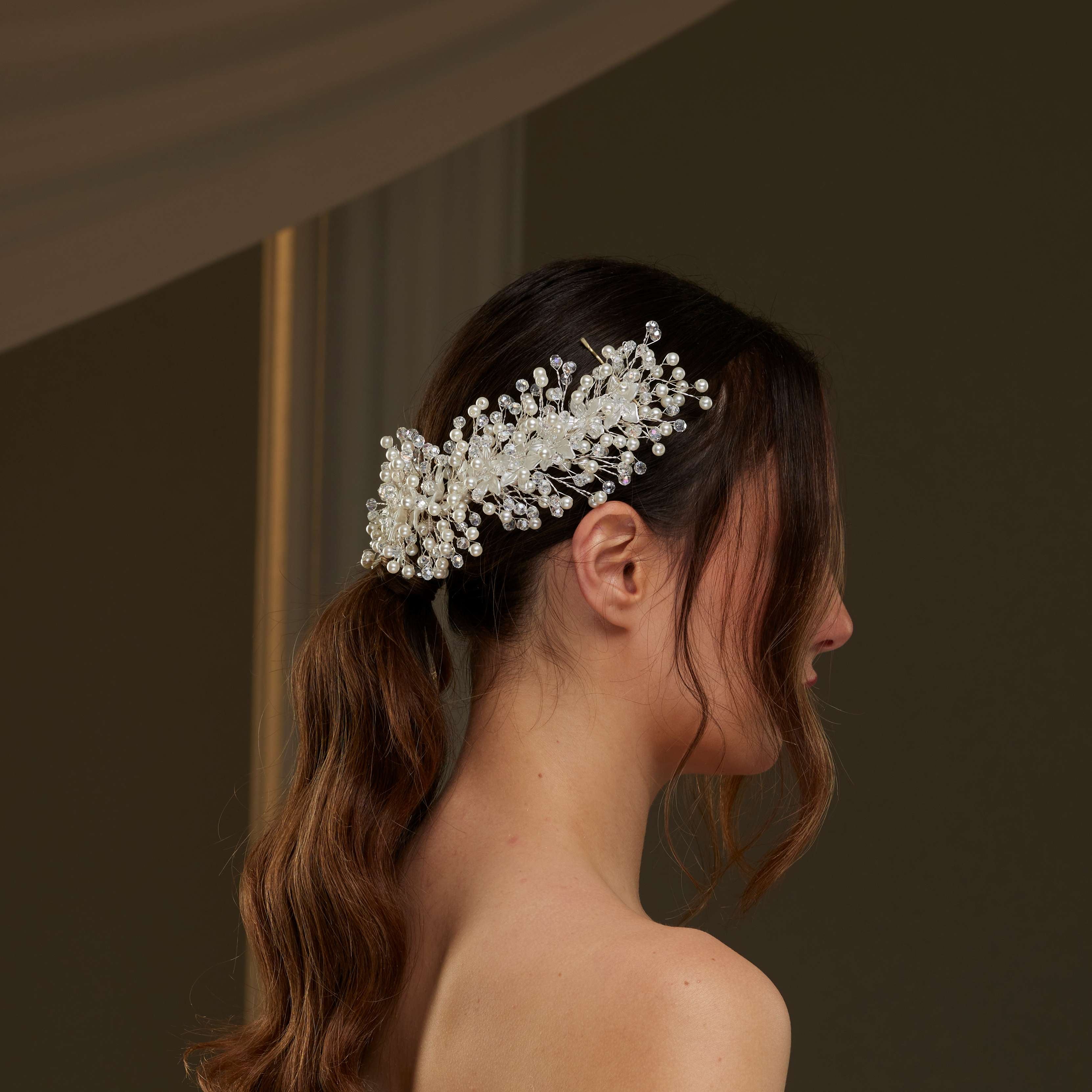 Bridal Hairvine with Crystal Beads, Pearls, and Flowers