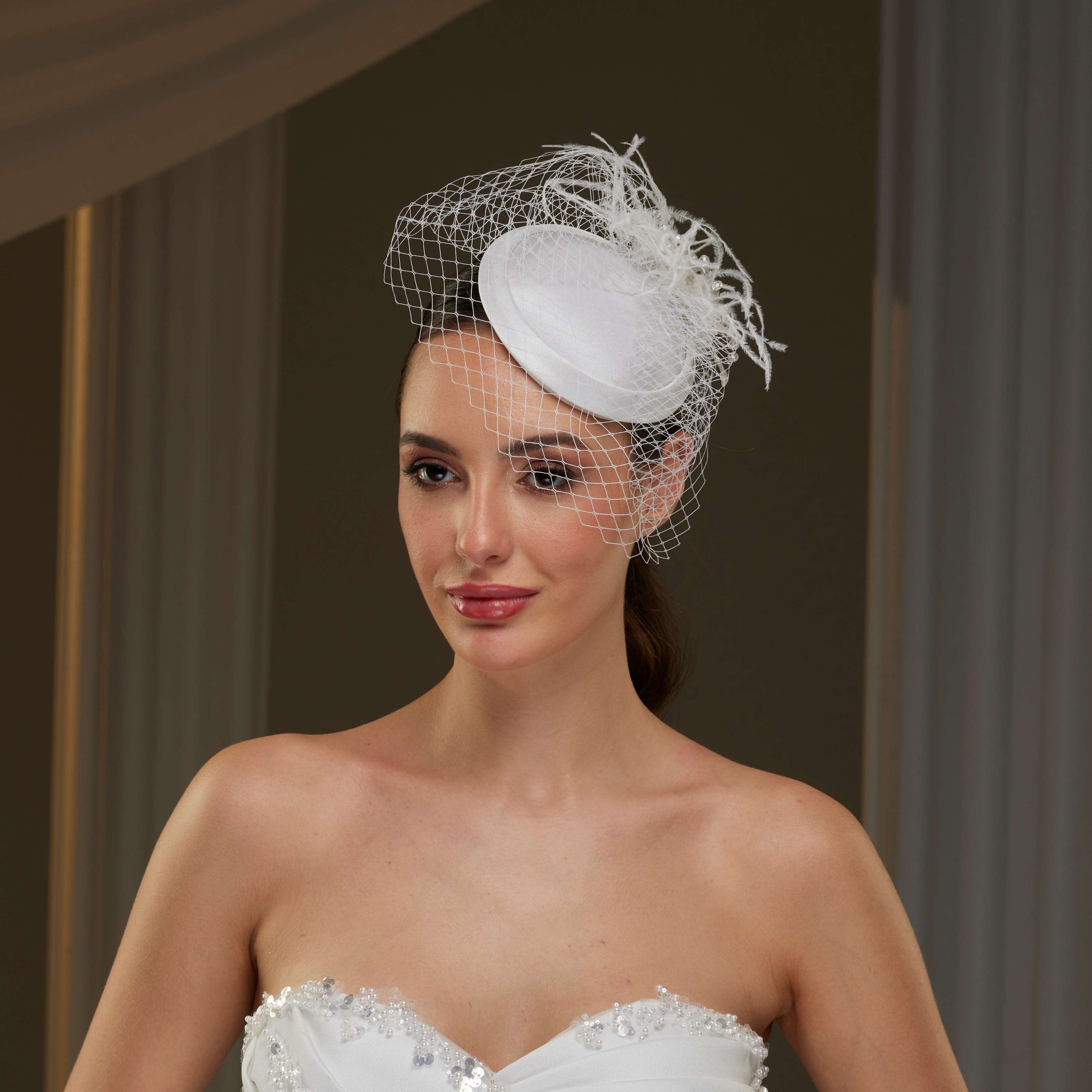 Bridal Fascinator with Blusher Veil and Feathers