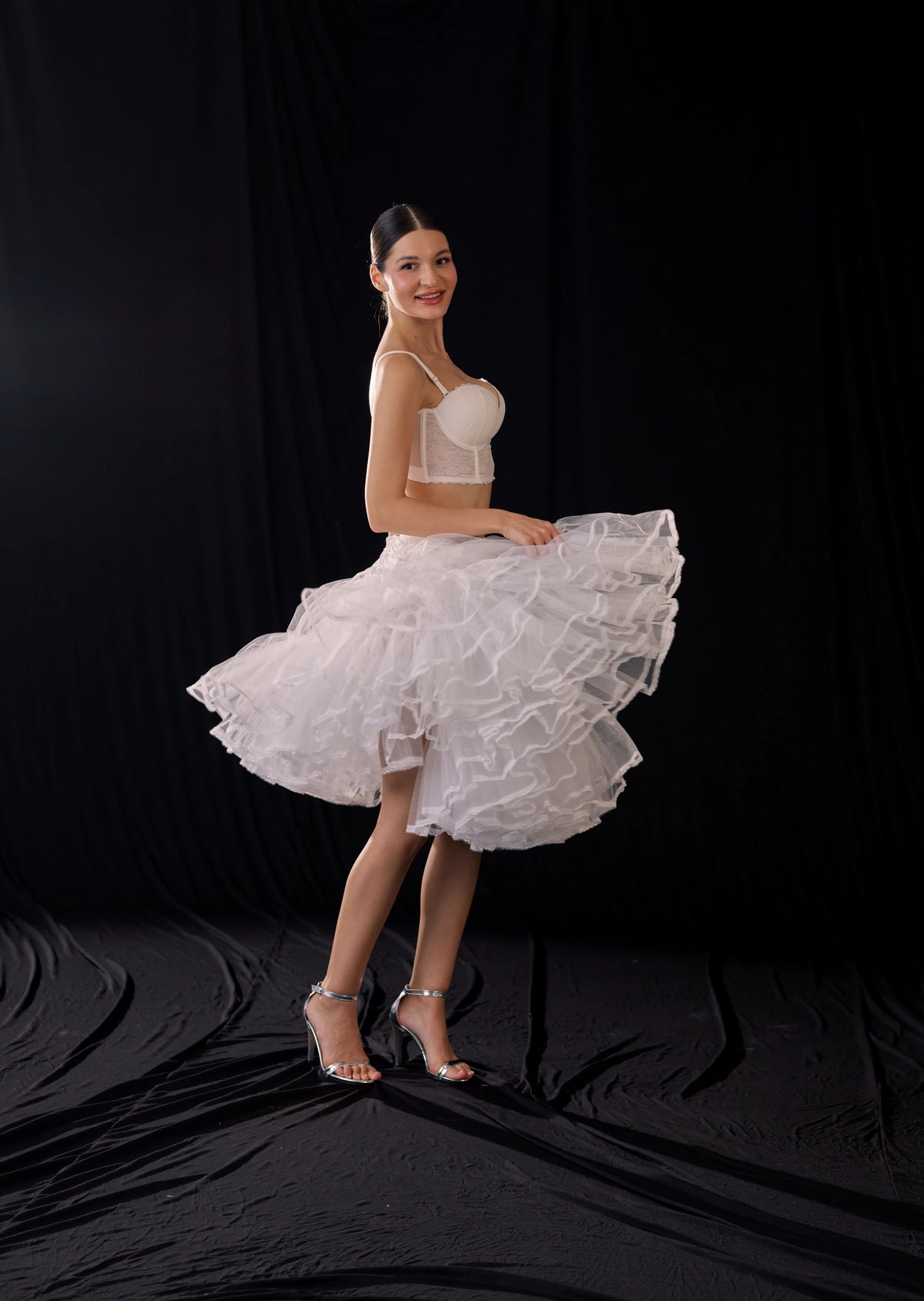 White Short Bridal Petticoat, Tulle Crinoline,  Mini Wedding Dress Underskirt, Tutu Skirt