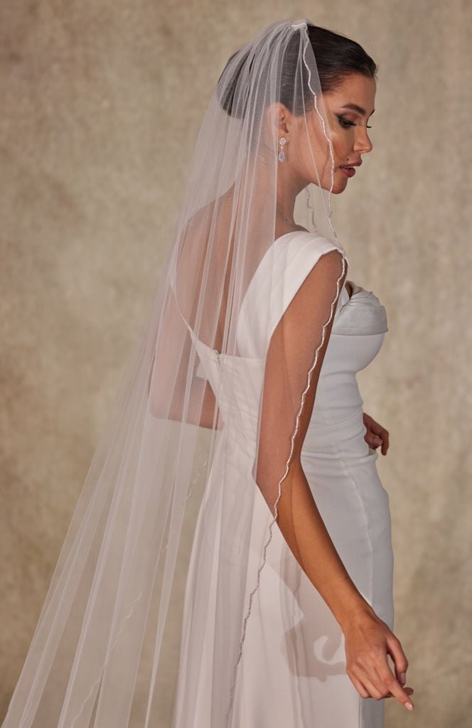 Wedding Veil - Elegant Vertical Lines with Sequins and Beads