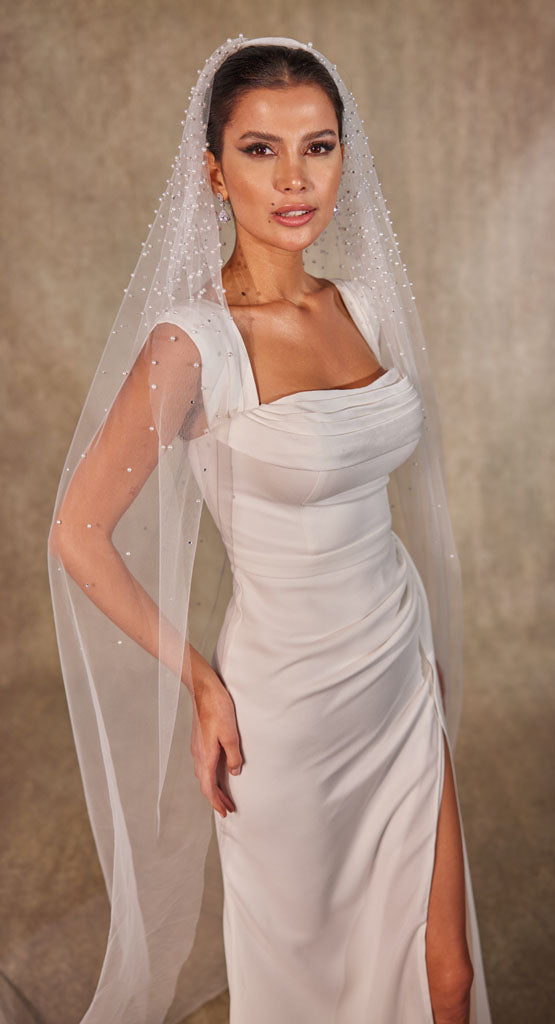 Scattered Pearl  Wedding Veil- D239 - Bridal Port