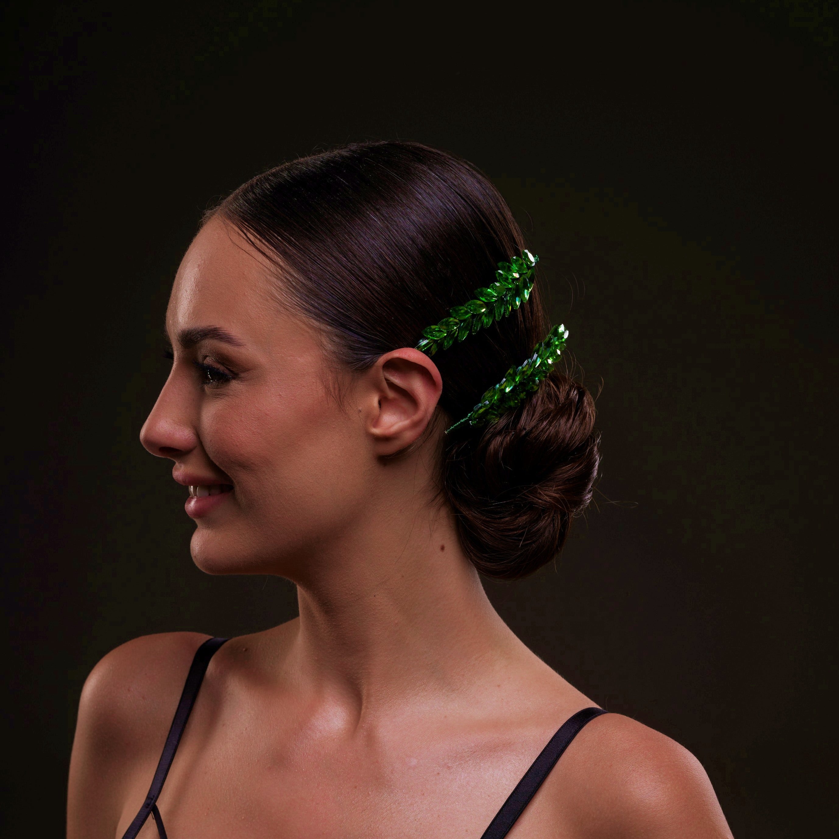 Elegant Green Crystal 2-Piece Hair Comb Set