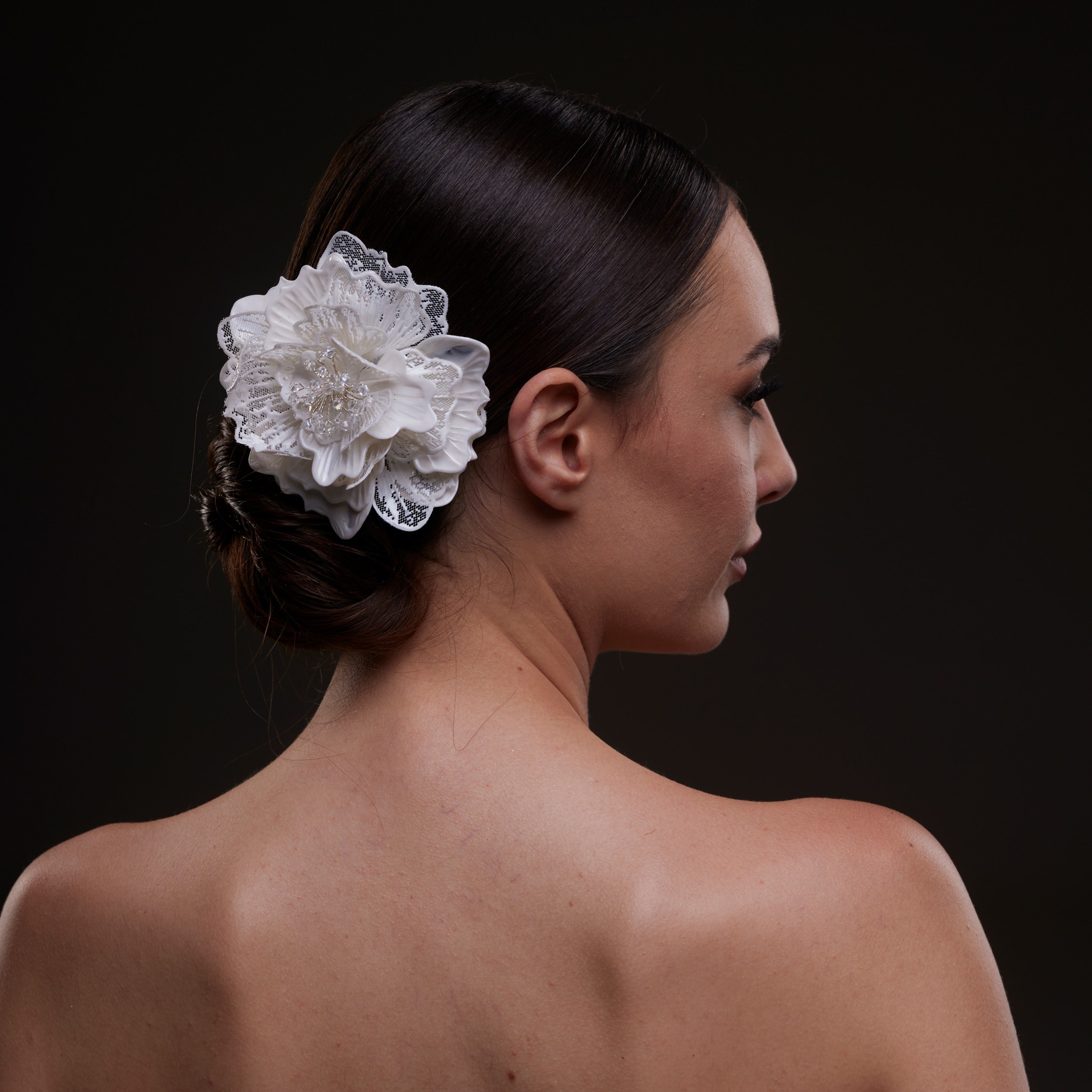 Elegant White Flower Bridal Hair Comb