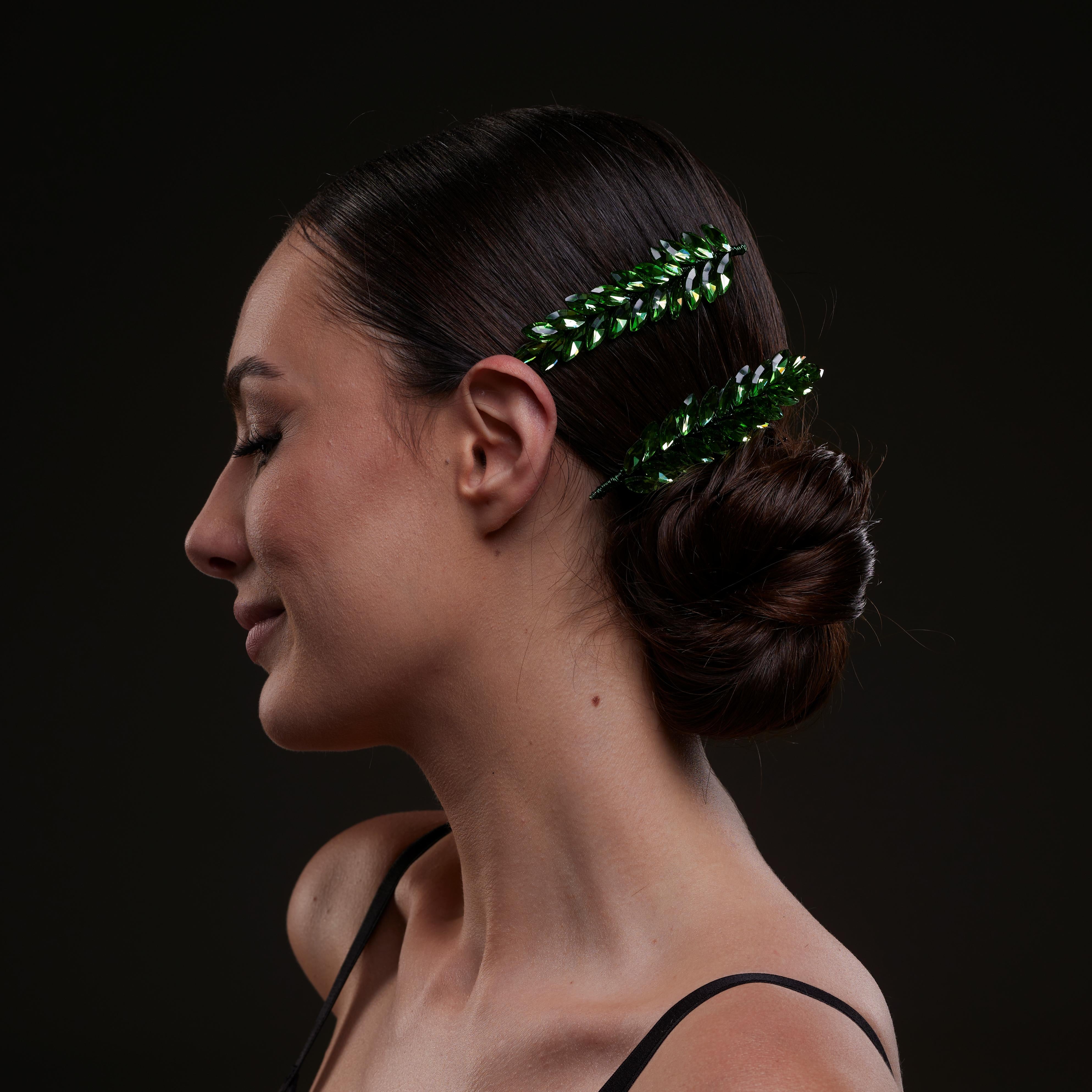 Elegant Green Crystal 2-Piece Hair Comb Set