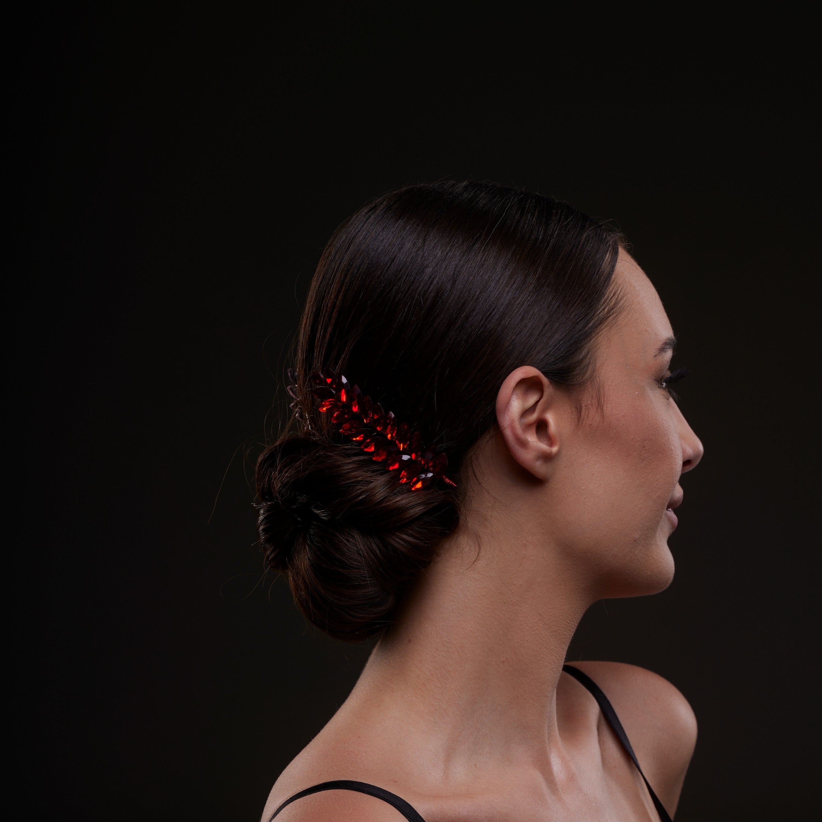 Elegant Red Crystal 2-Piece Hair Comb Set