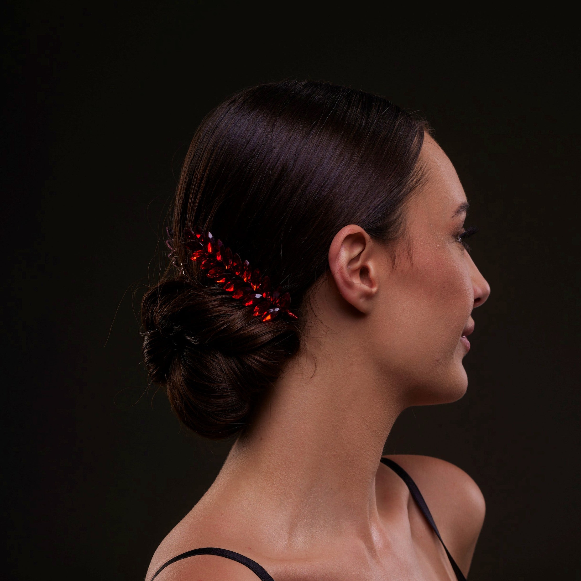 Elegant Red Crystal 2-Piece Hair Comb Set