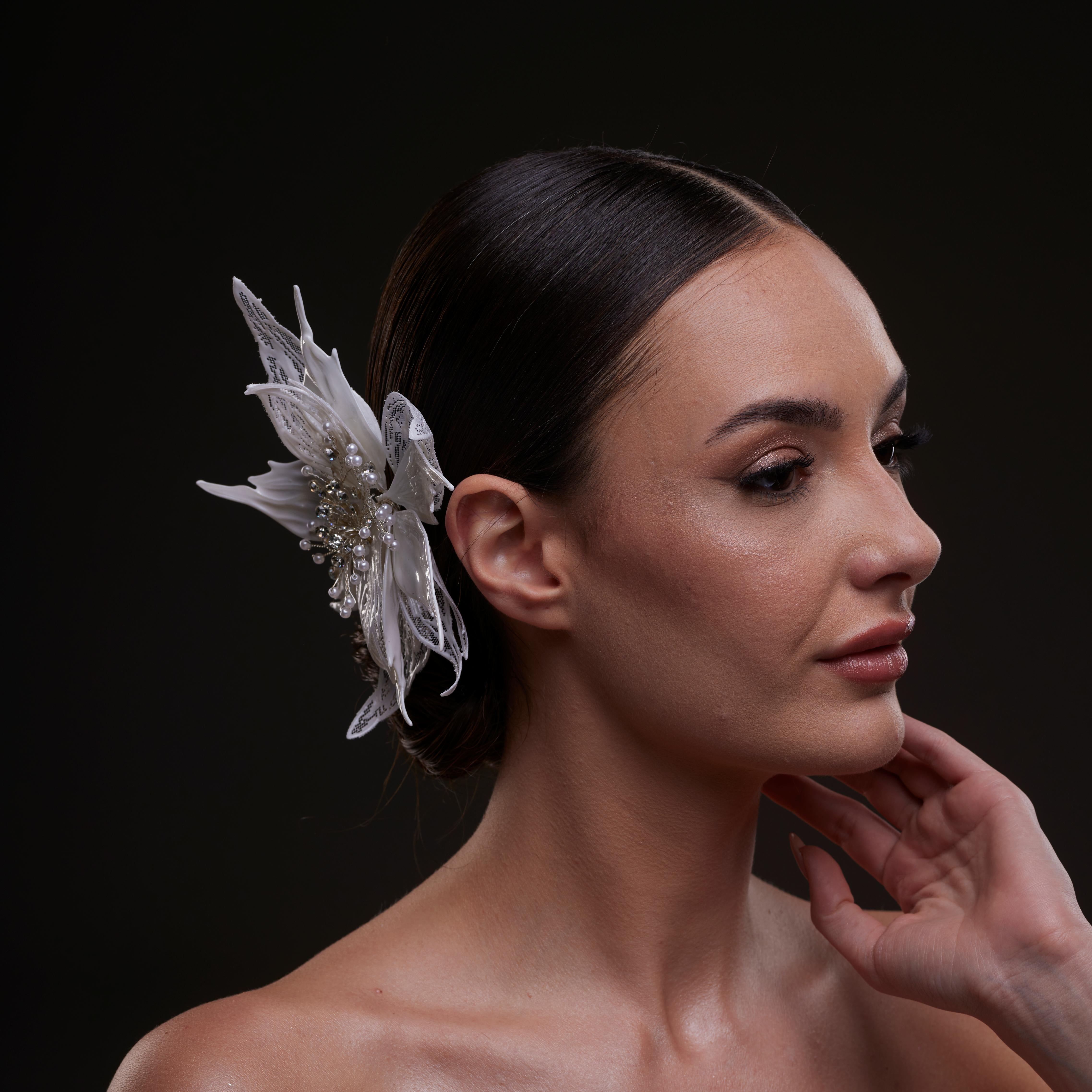 Large White Flower Bridal Hair Comb
