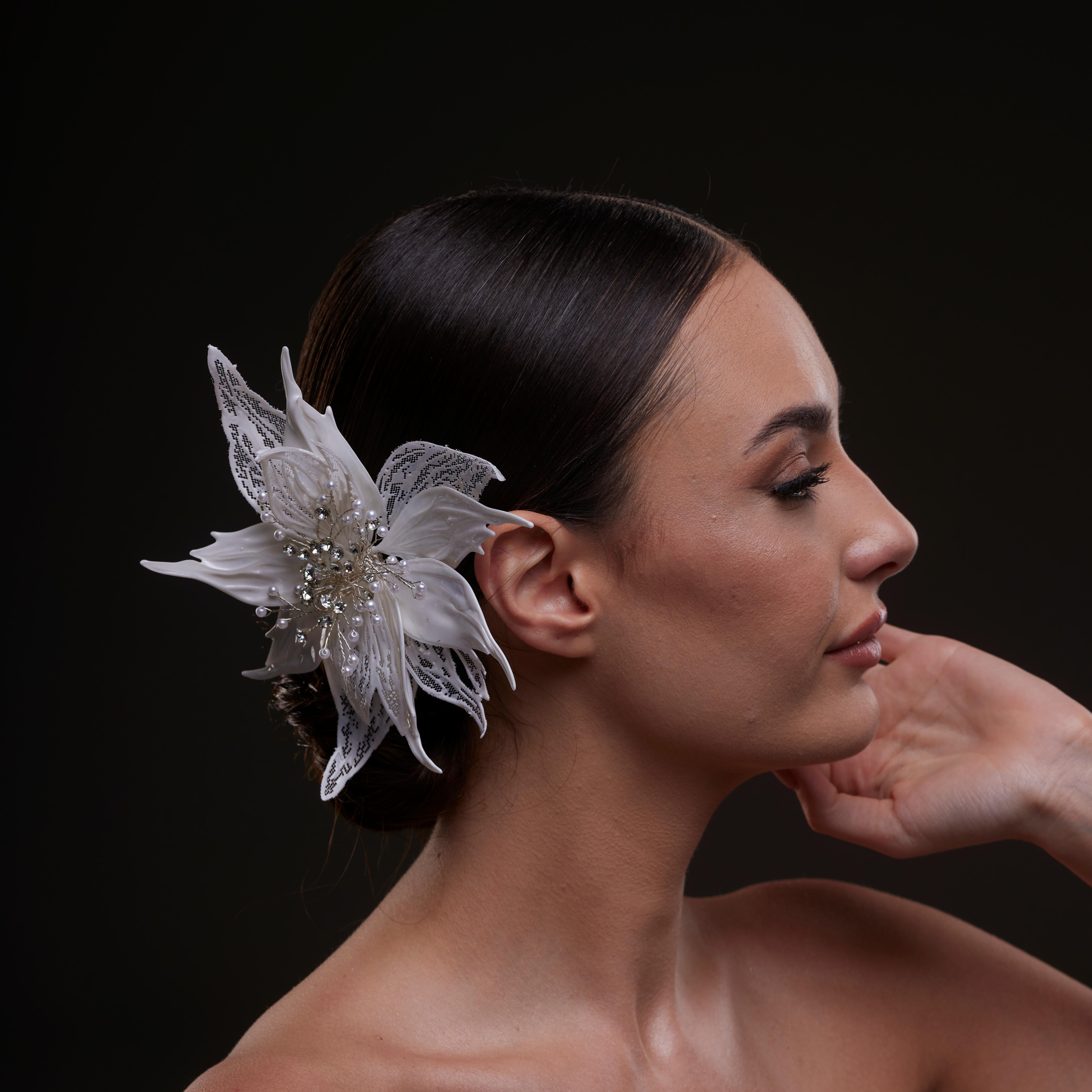 Large White Flower Bridal Hair Comb