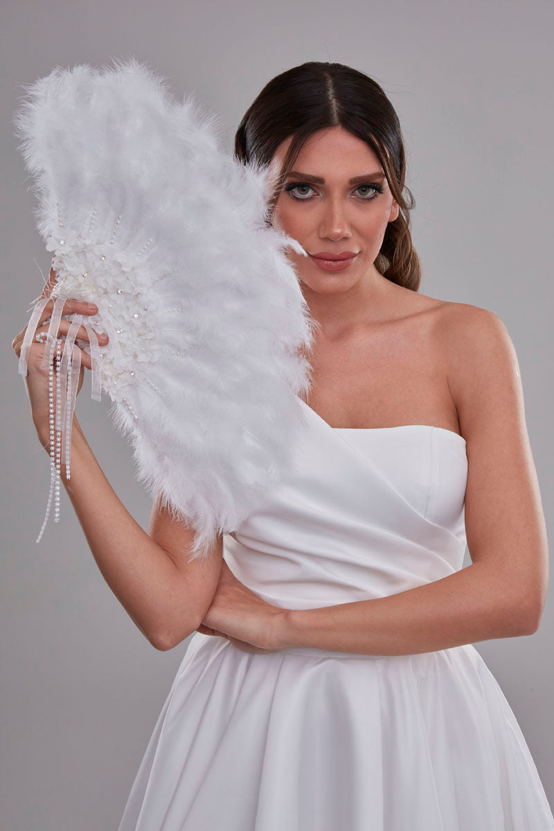 Luxurious Hand Fan with Feather - Bridal Port