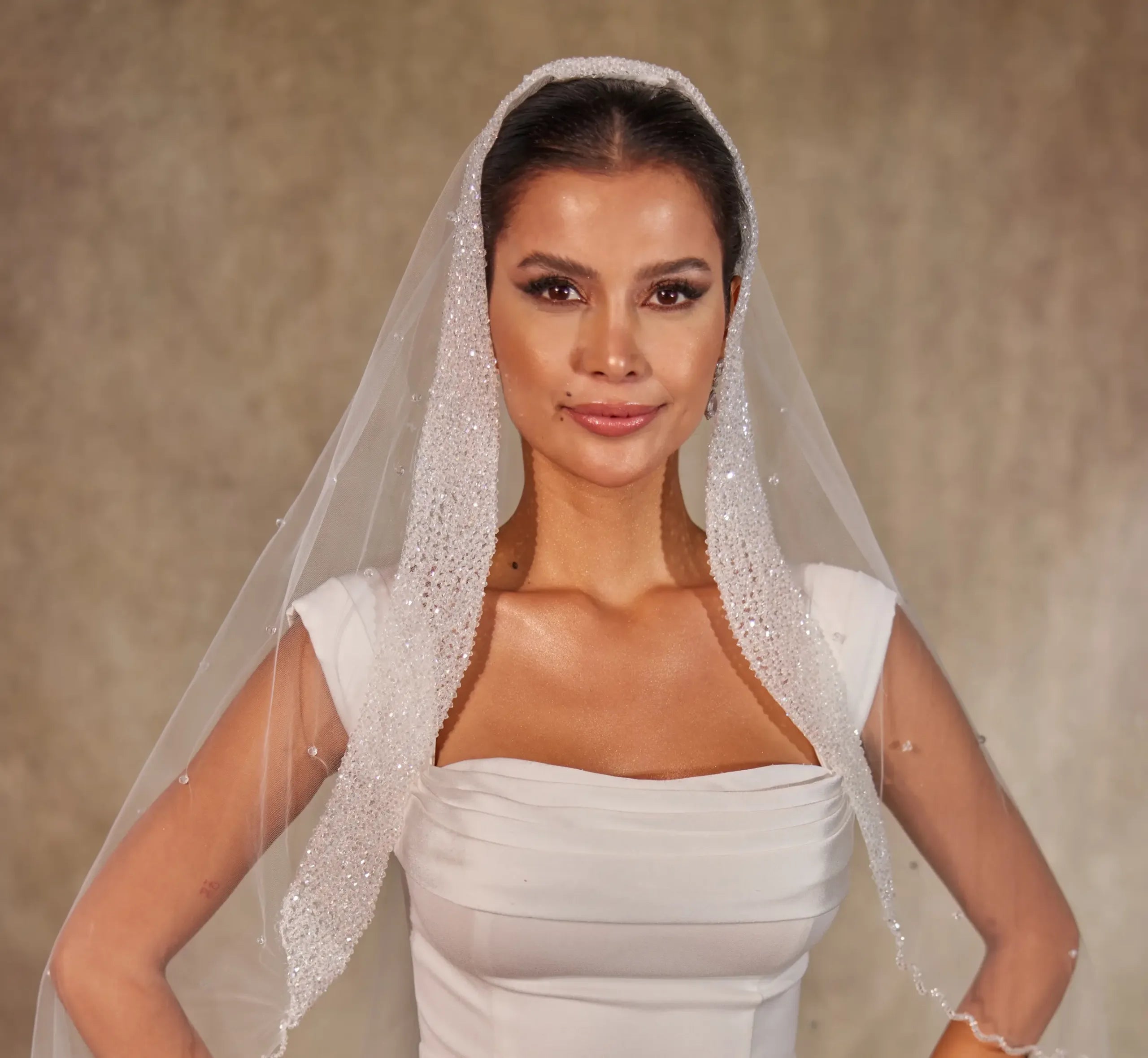 Luxe Beaded Bridal Veil- D225 - Bridal Port