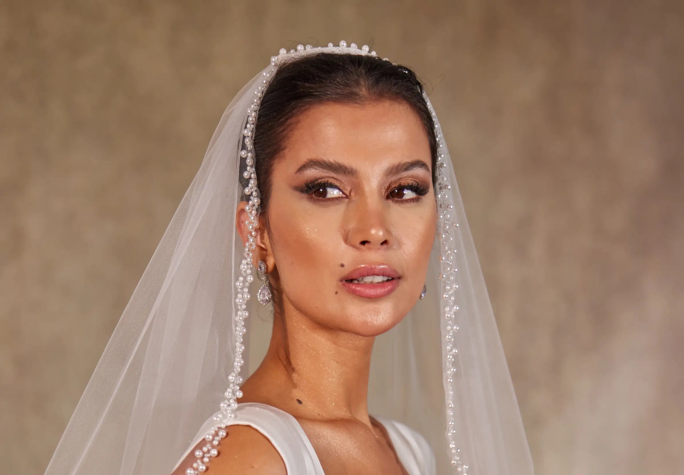 Wedding Veil with Pearl and Beads-D247 - Bridal Port