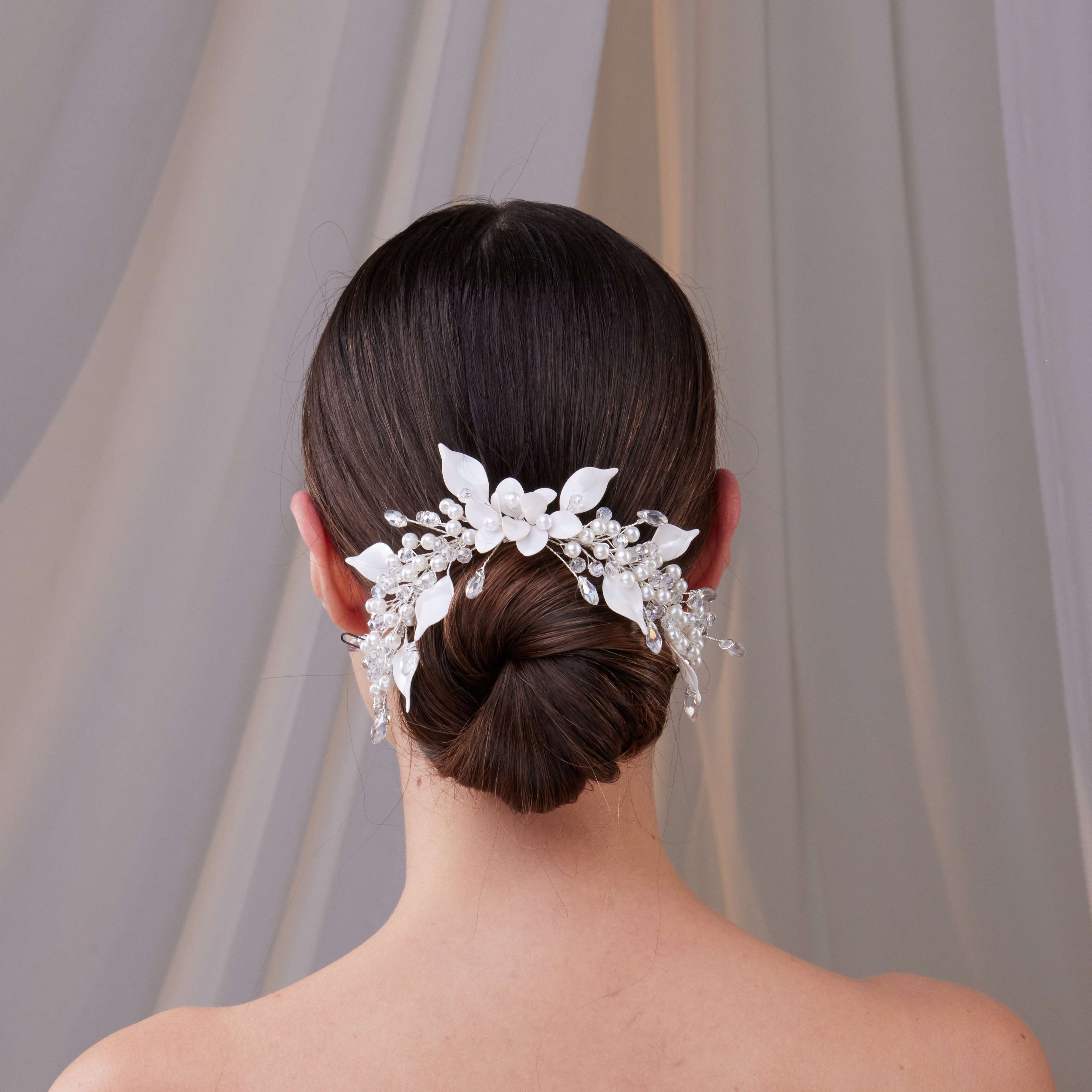 Elegant Resin Flower Hair Comb