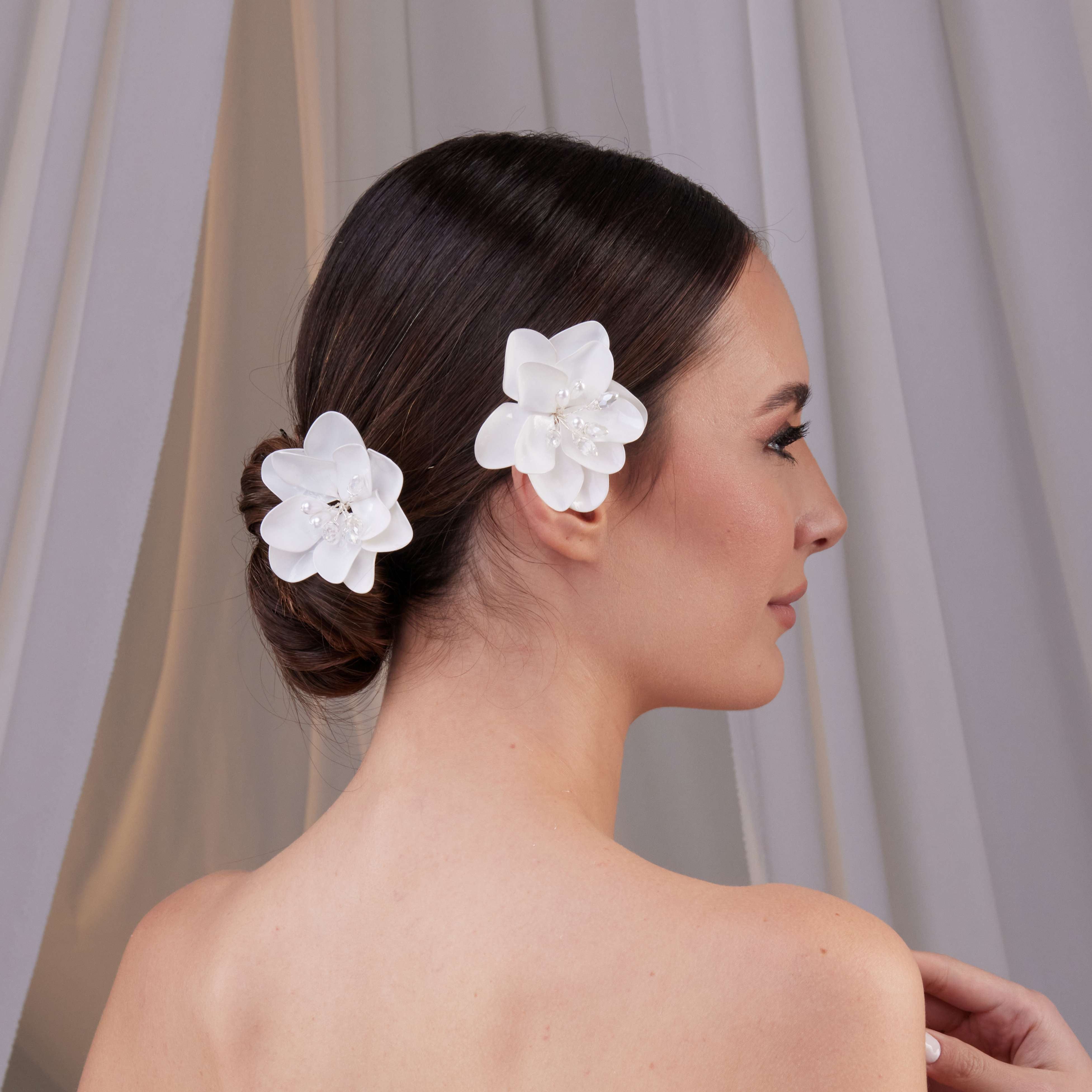 Two-Piece Resin Flower Hair Pin Set