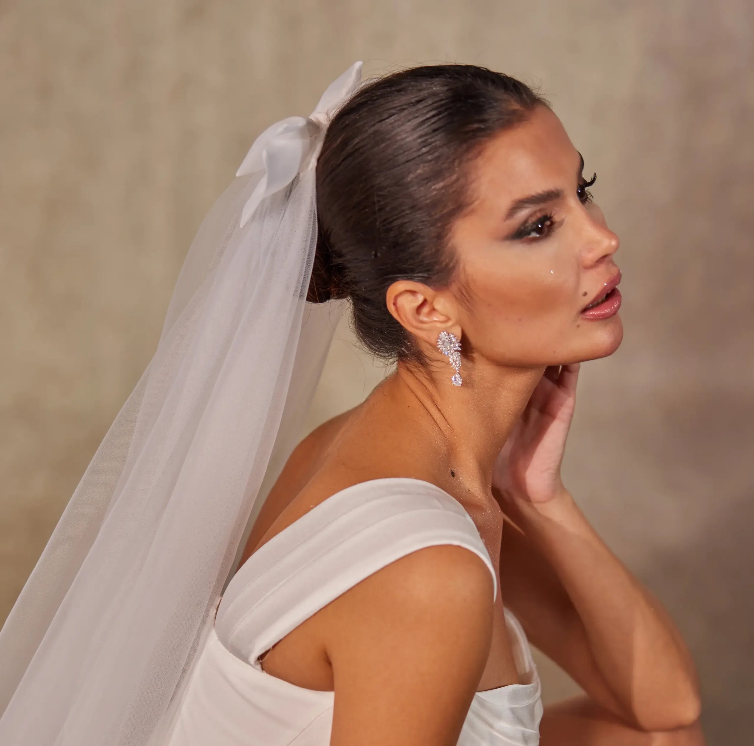 Elegant Bow Wedding Veil - Bridal Port