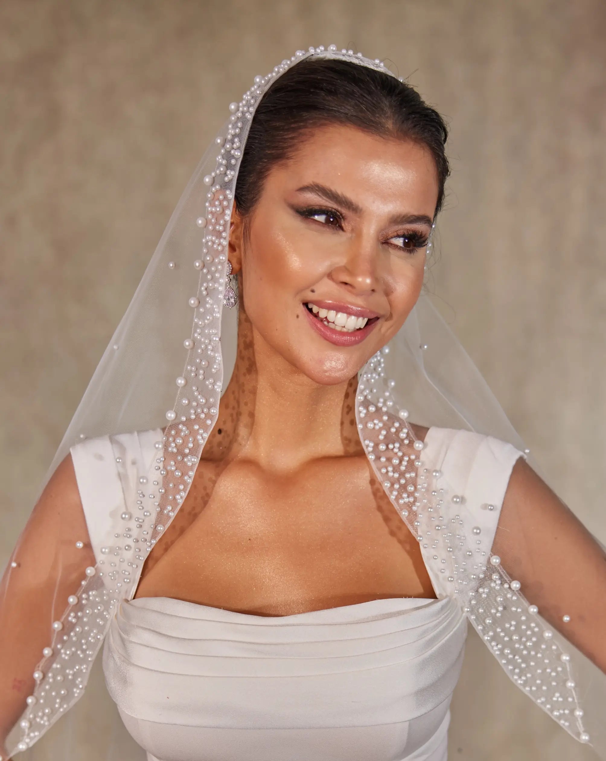 Pearl  Wedding Veil with Raw Cut Edge-D227 - Bridal Port