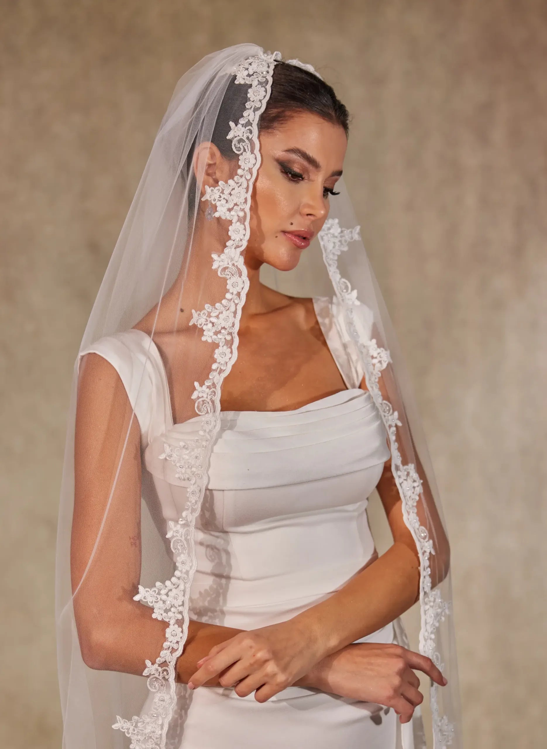 Flower Cadhedral Wedding Veil- D213 - Bridal Port