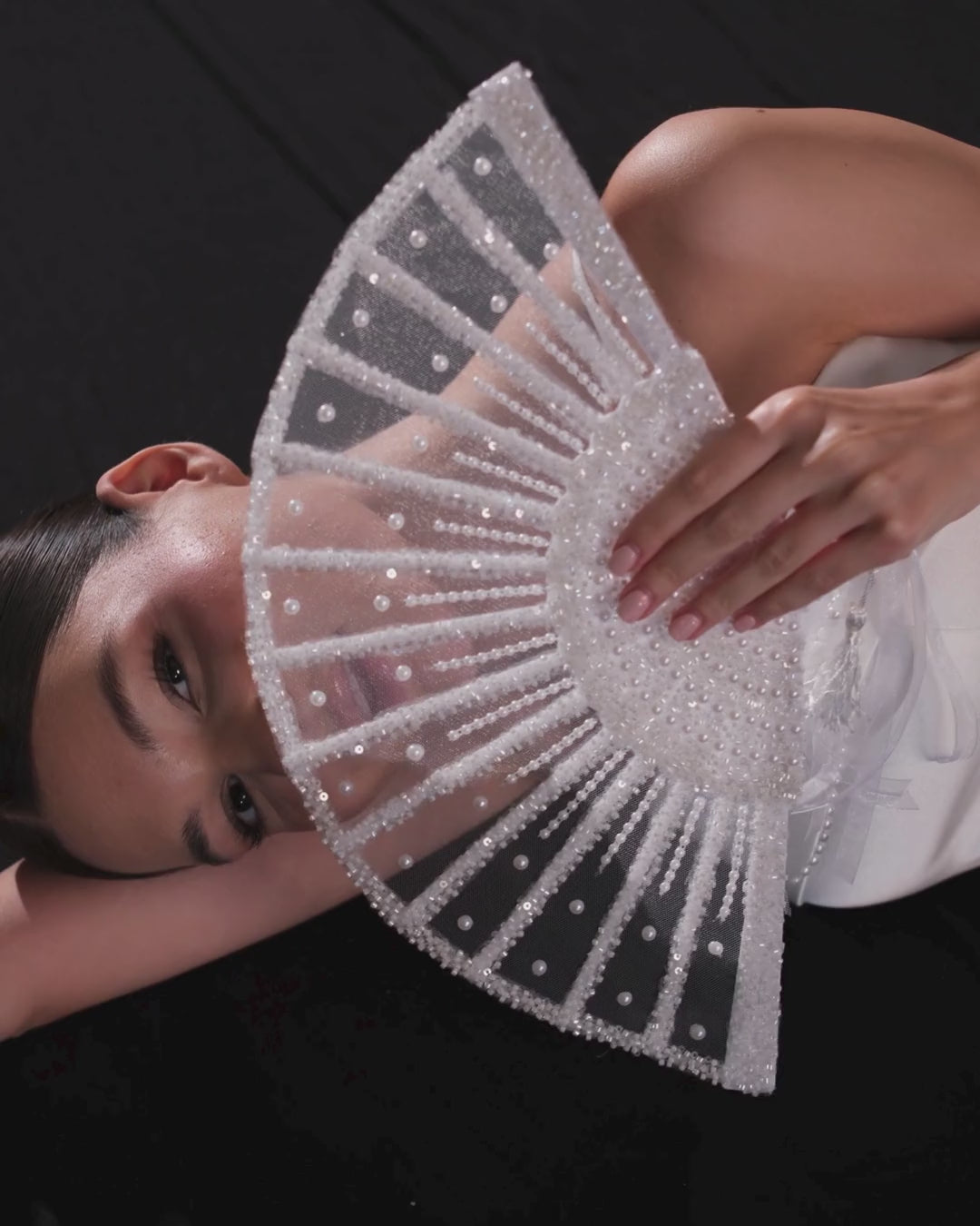 Elegant Pearl and Sequin Bridal Fan
