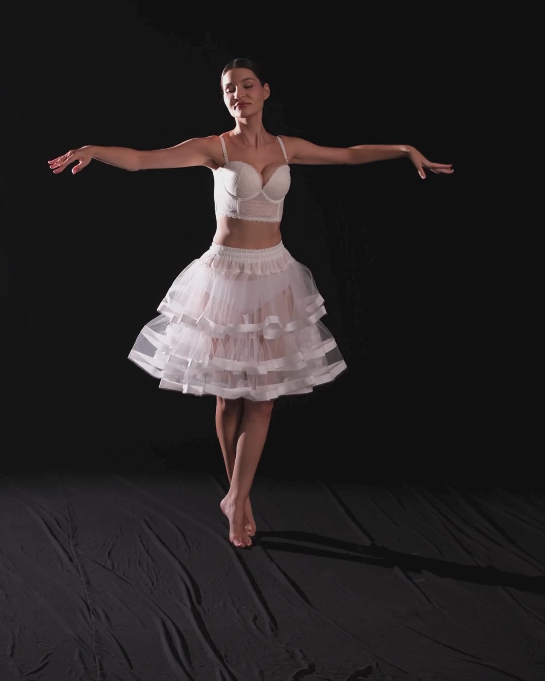 White Short Bridal Petticoat, Tulle Crinoline,  Mini Wedding Dress Underskirt, Tutu Skirt