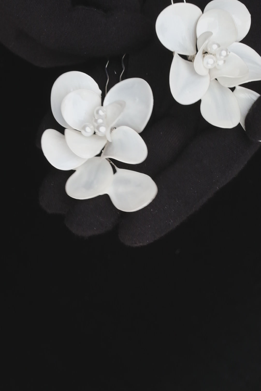 Two-Piece Resin Flower Hair Pin Set